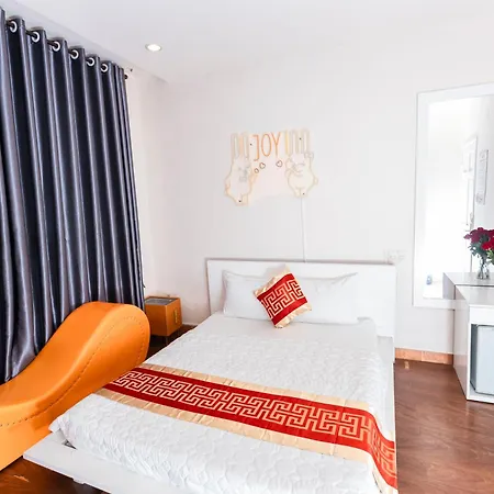 Fuzaza Hotel 563 Nguyen Thi Thap